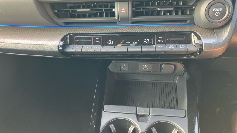 Toyota Prius 2.0 PHEV Design 5dr CVT Hatchback